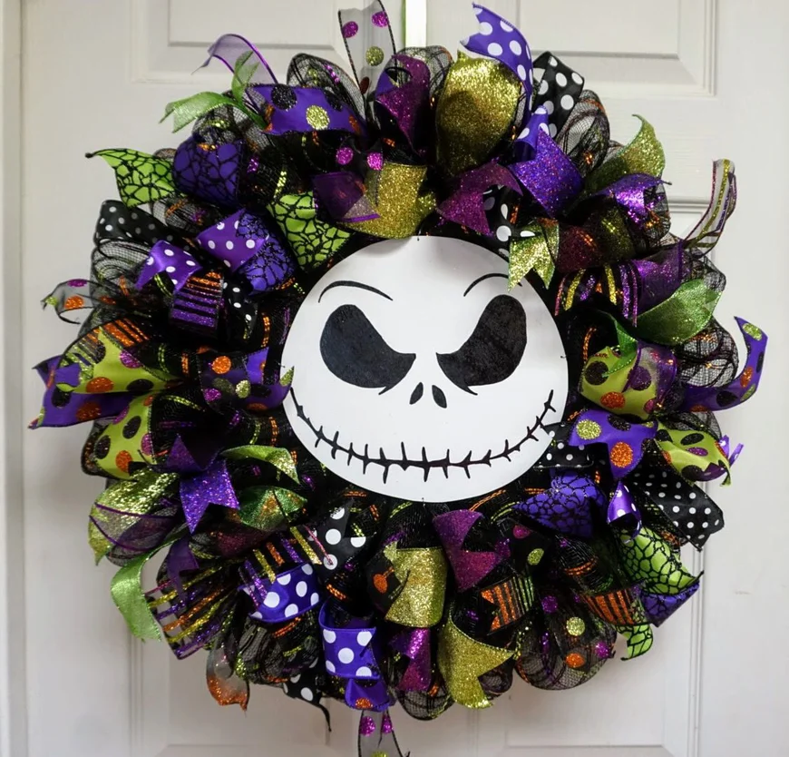 Венок на дверь в День всех святых