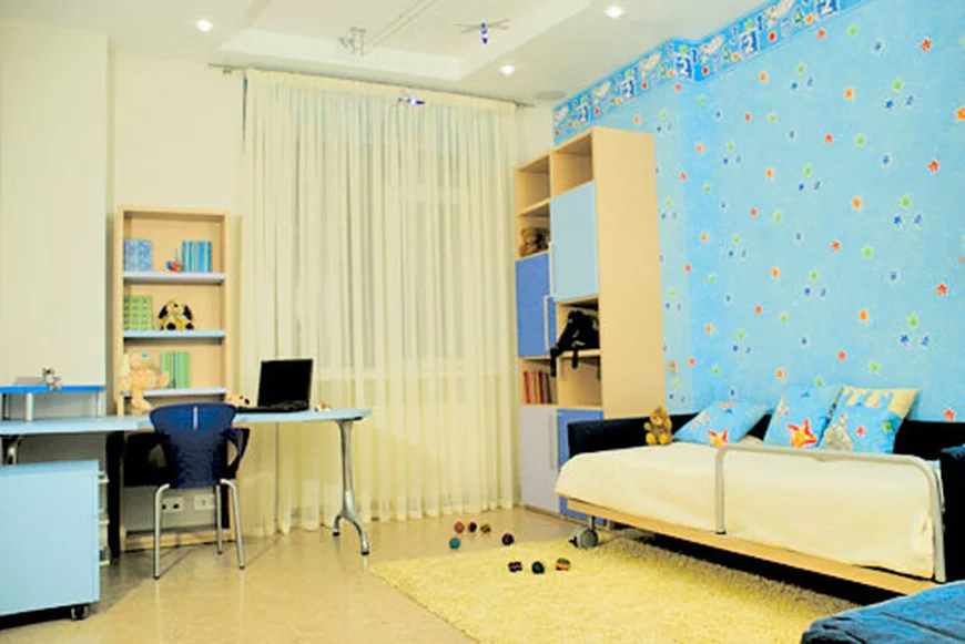 Кровать с бортиком для мальчика на заказ