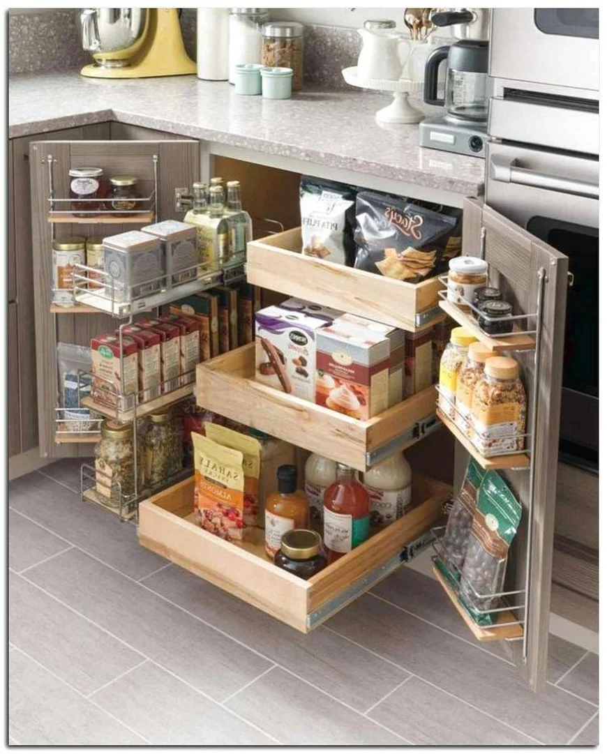 Карго и навесные полки для дверцы