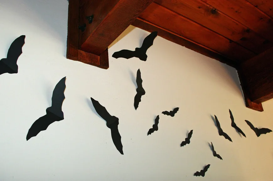 Оформление стен