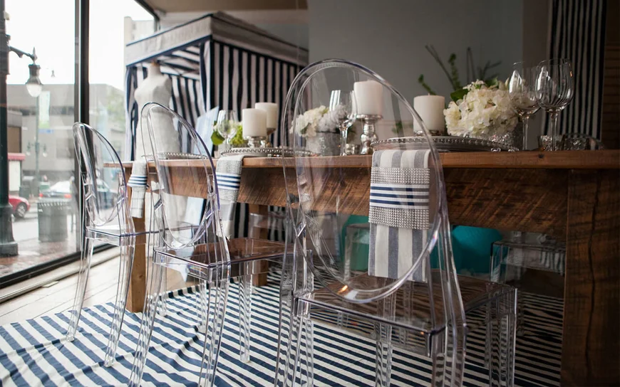 Ghost Chair (Стілець "Привид")