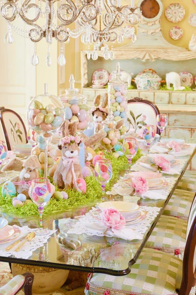 Easter table setting