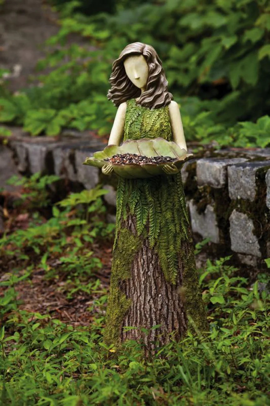 Скульптура из пня