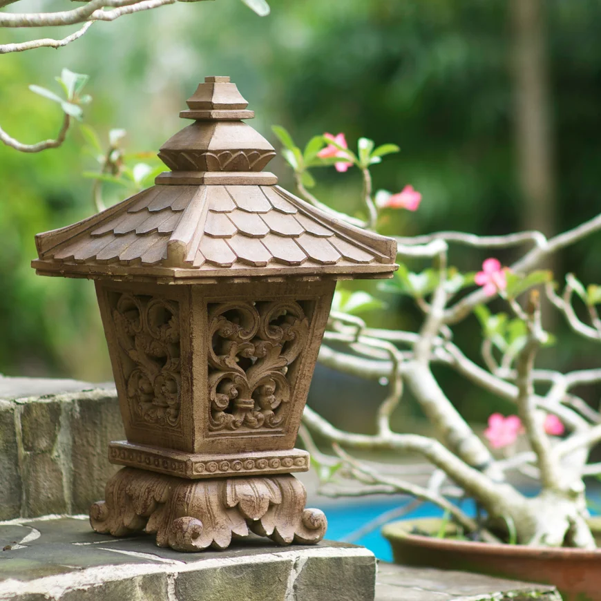 Небольшой садовый фонарь Ikekomi-Gata Небольшой садовый фонарь Ikekomi-Gata