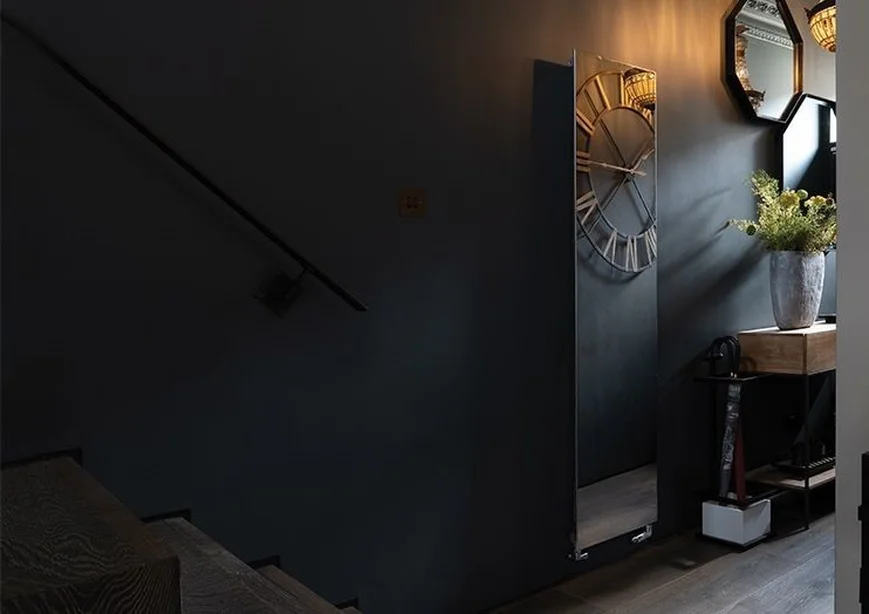 Радиатор Zehnder Arteplano Mirror Радиатор Zehnder Arteplano Mirror