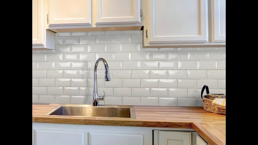 Кухонный фартук из керамической плитки "кабанчик"