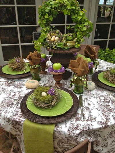 Easter table setting