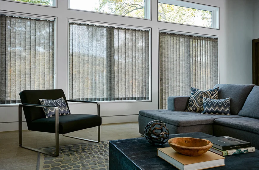 Вертикальні жалюзі нейтрального еко кольору