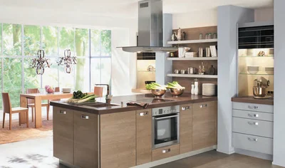 "Полуостров" служит продолжением рабочей поверхности стола, с целью ее увеличения.