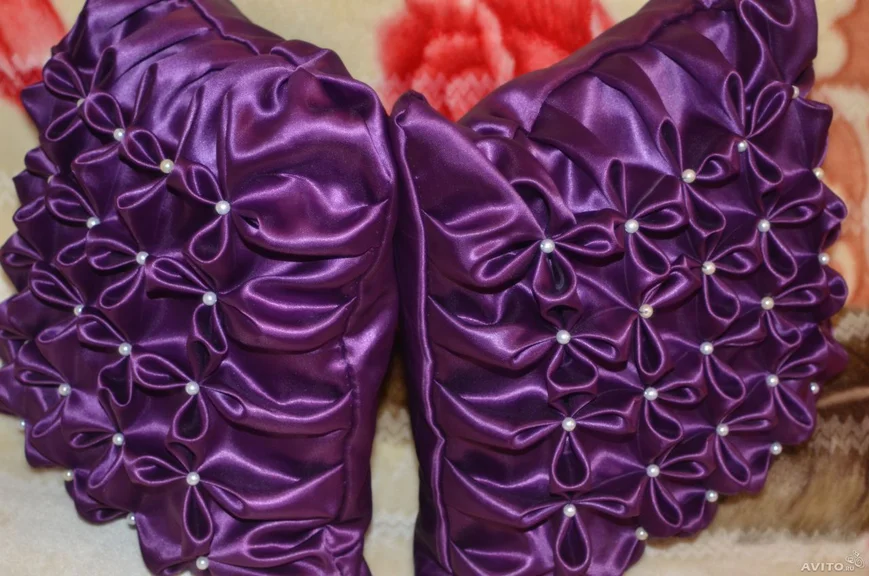 Оригинальные подушки в технике буфы.