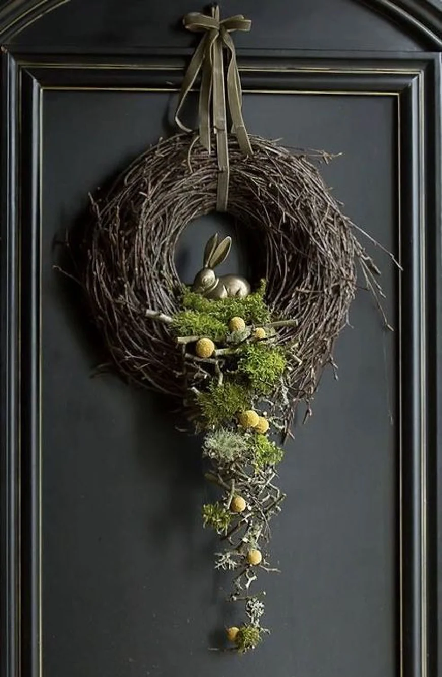 Великодня квіткова композиція - вінок