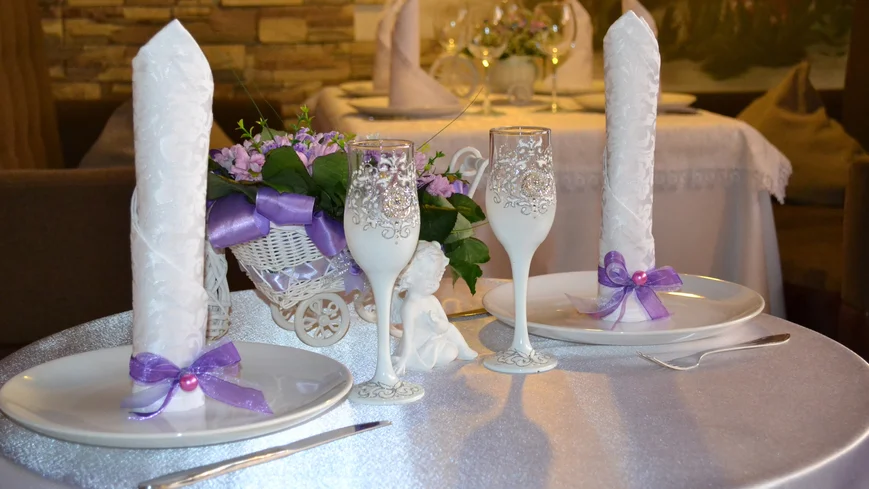 Оформление персональной салфетки бантом, цветком, конфеткой, сердечком