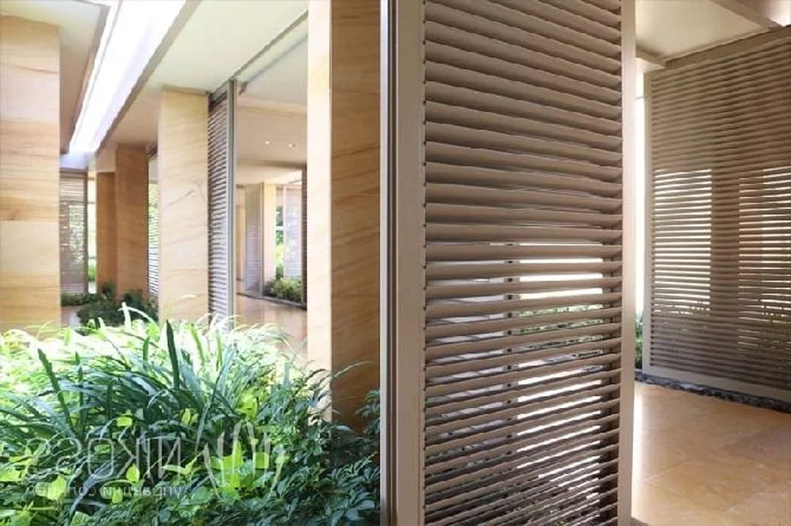 Жалюзійна перегородка для зонування