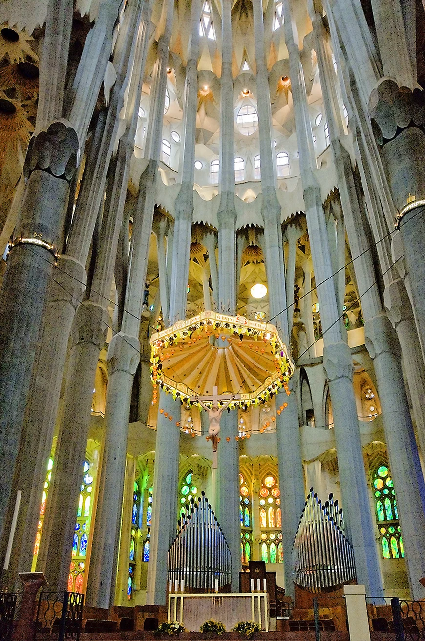 “Temple Expiatori de la Sagrada Família” “Temple Expiatori de la Sagrada Família”