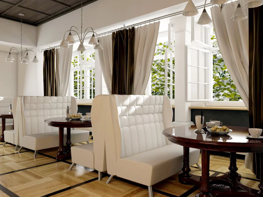 Диваны для обеденного зала подбирайте с обивкой из ткани, обработанной специальным раствором против пятен.