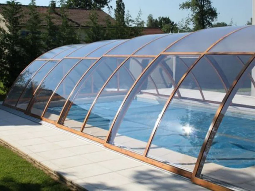 Навес из поликарбоната для бассейна