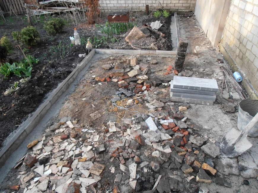 Патио за домом Патио за домом