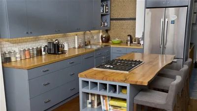 дерево в дизайне кухни