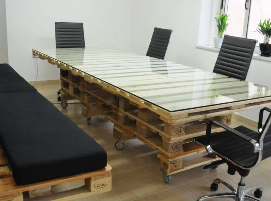 Мебель для интерьера в стиле лофт