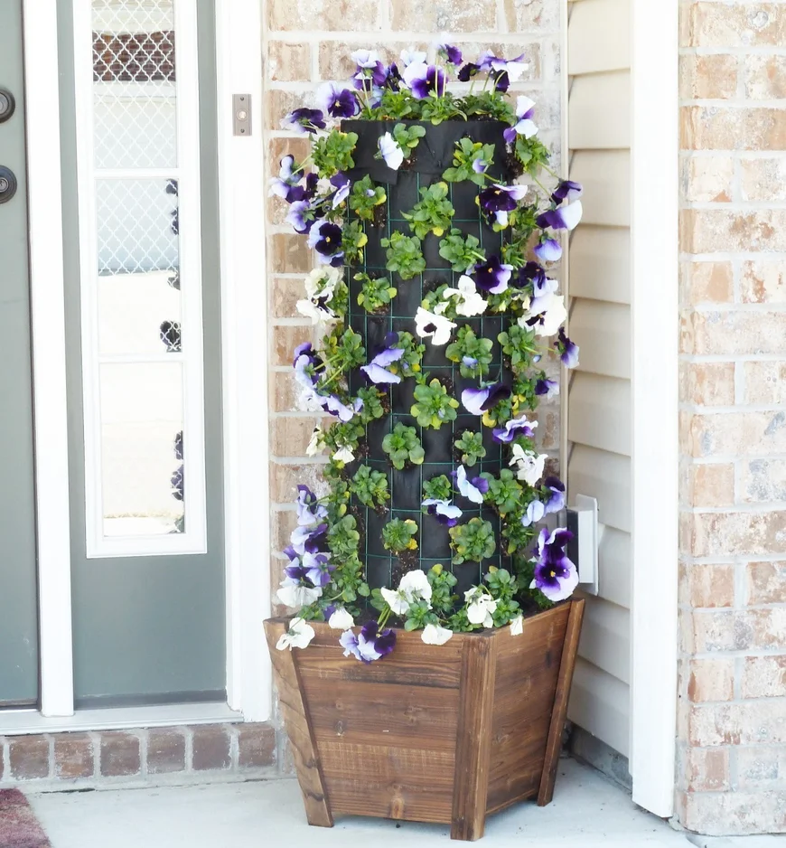 Высокая грядка из строительной сетки