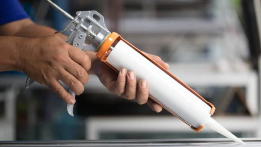 Пистолет для жидких гвоздей