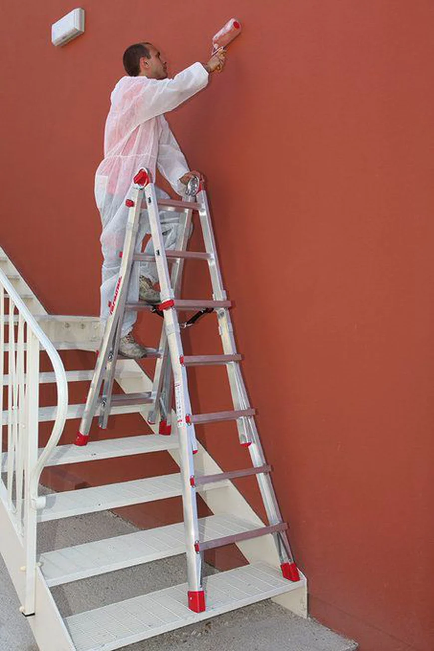 Алюминиевая стремянка двусторонняя