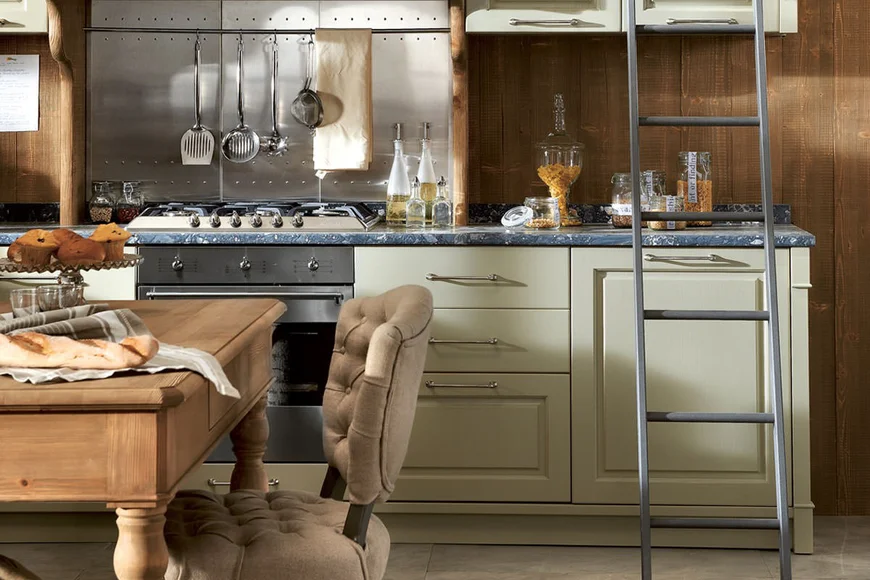 Кухонный фартук из нержавеющей стали