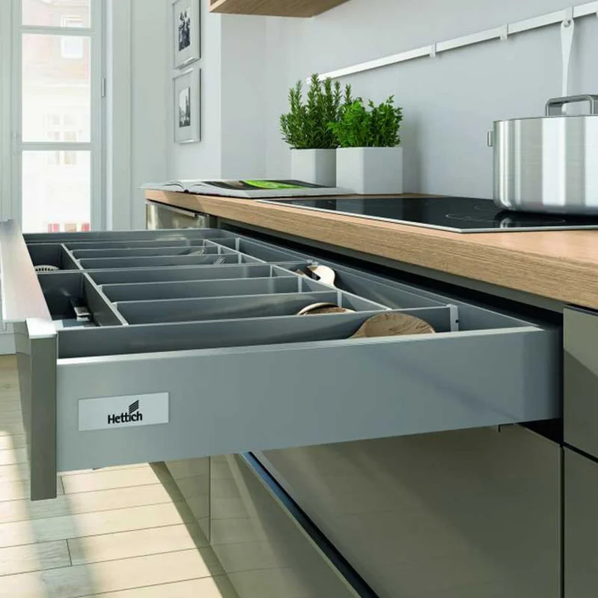 Шухляда Hettich InnoTech Atira зі сталевими направляючими Quadro Silent System