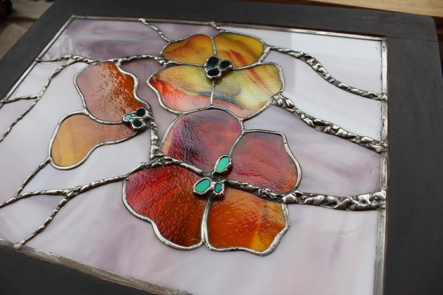 Должен получиться один непрерывный шов, который полностью покрывает всю видимую часть медной фольги Должен получиться один непрерывный шов, который полностью покрывает всю видимую часть медной фольги