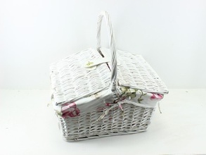 Easter table setting